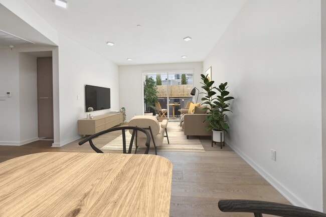 Building Photo - Windsor Square Villas