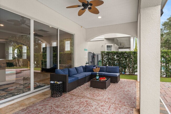 Building Photo - 1227 Radiant St