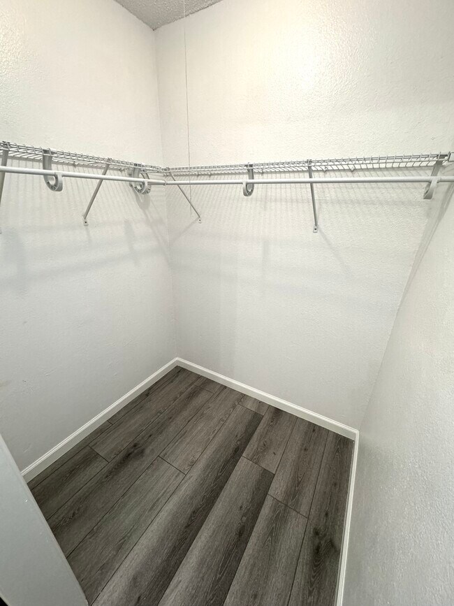 Building Photo - 4204 Duval Rd