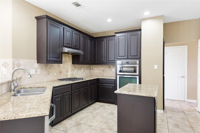 Building Photo - 776 Monticello Cir
