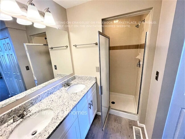 Building Photo - 4890 N Foxtail Dr