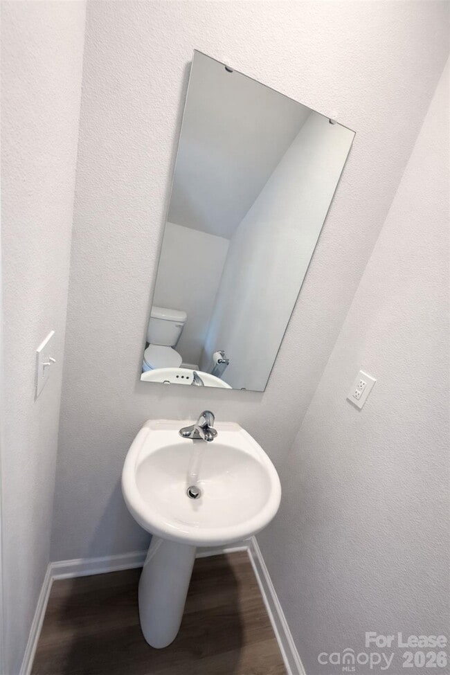 Building Photo - 1408 Nia Rd