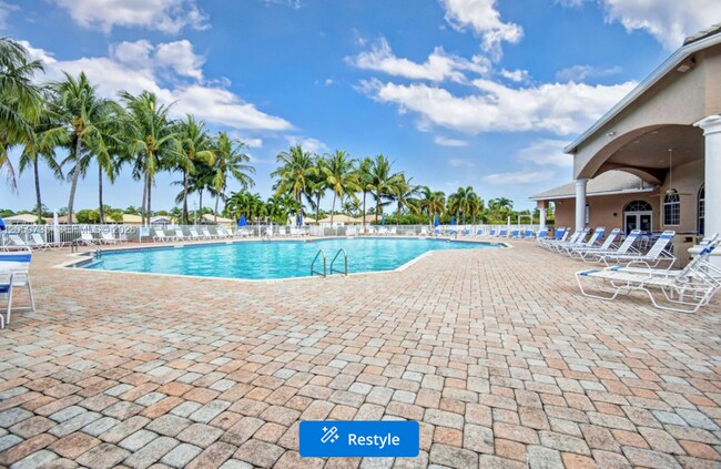Building Photo - 2151 Umbrella Cay