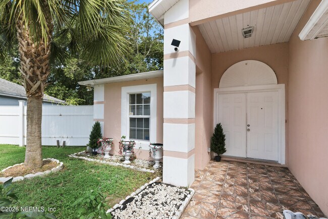 Building Photo - 2656 Lantana Lakes Dr E