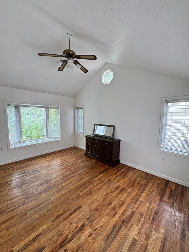 Building Photo - 2802 Cordry Ct