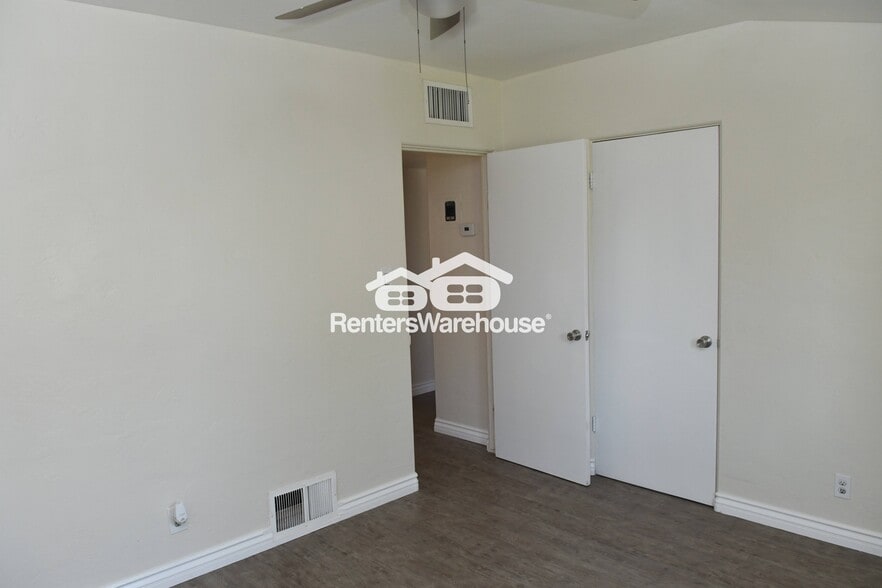 Building Photo - 1508 W Amelia Ave