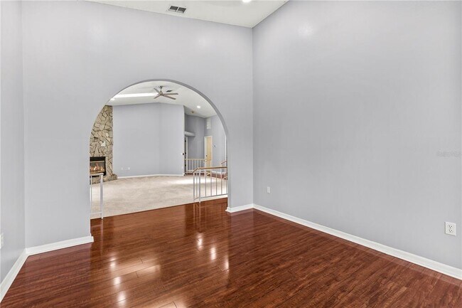 Building Photo - 9447 Ashley Dr