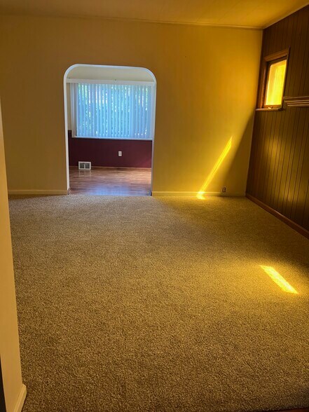 Living Room - 830 14th St