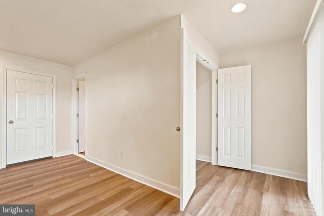 Building Photo - 42615 Beckett Terrace