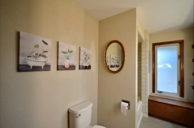 Building Photo - 2477 S Lompa Ln