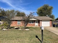 Building Photo - 625 W 149th St