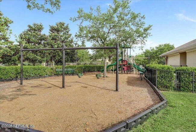 Building Photo - 4204 Crownwood Dr