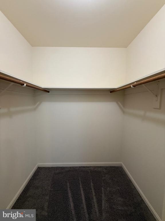 Building Photo - 900 Dewberry Dr