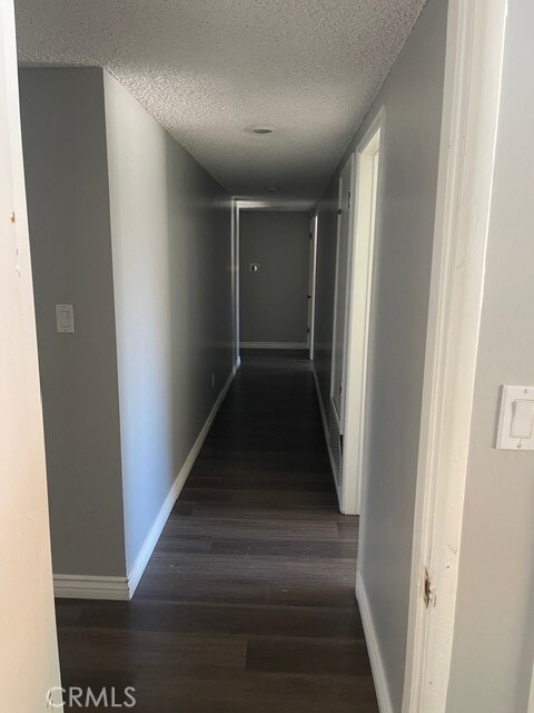 Building Photo - 200 Sleepy Hollow Terrace