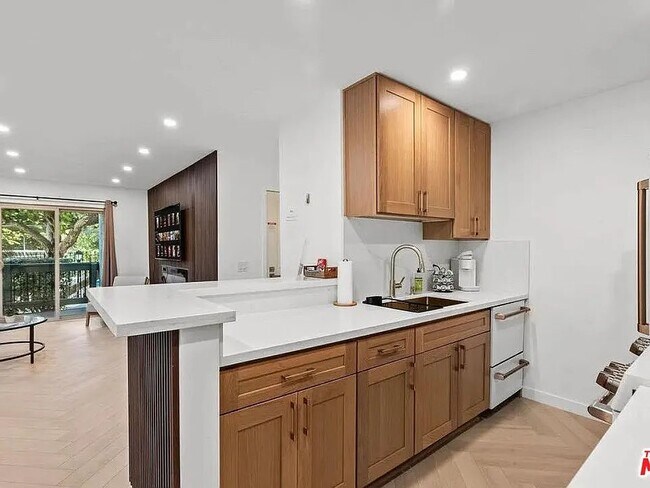 Building Photo - 4710 Park Granada