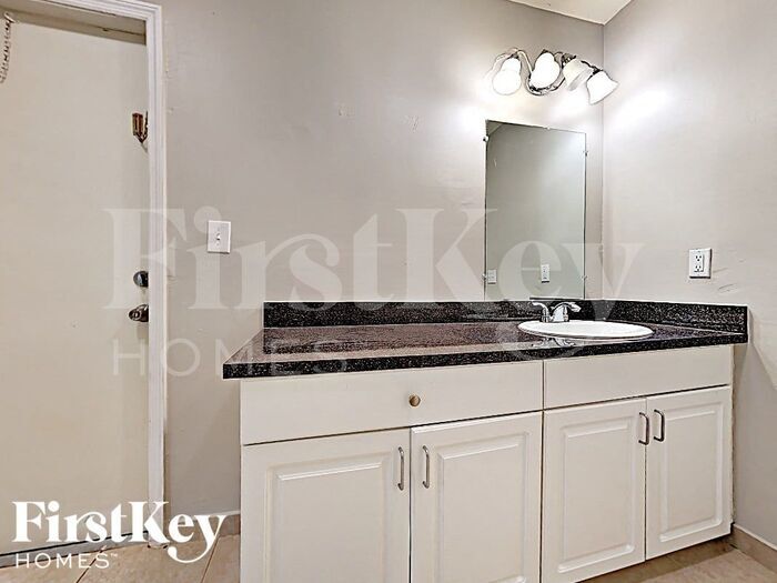 Building Photo - 14872 SW 168th St