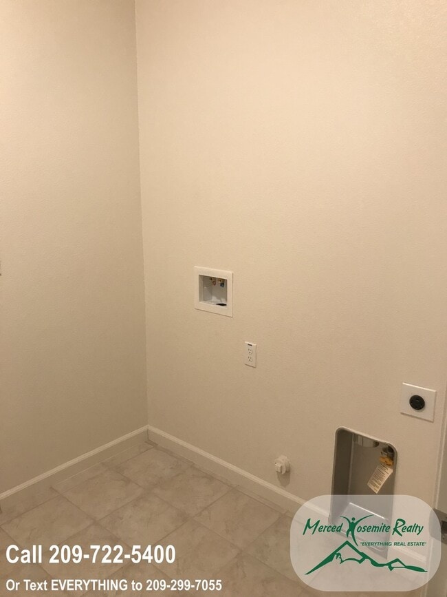 Building Photo - 407 Jacobs Dr