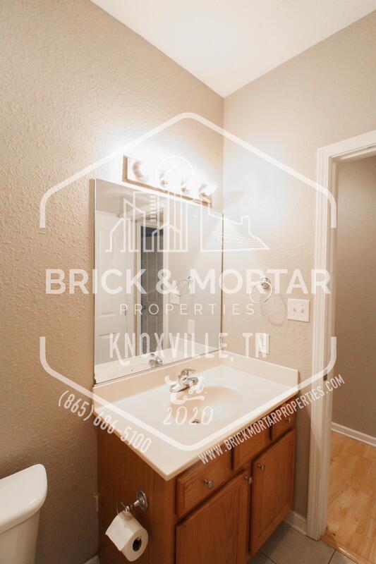 Building Photo - 6810 Springhouse Way