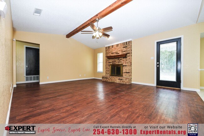 Building Photo - 1604 Edgefield St