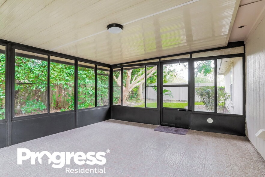 Building Photo - 1433 Starboard Ct