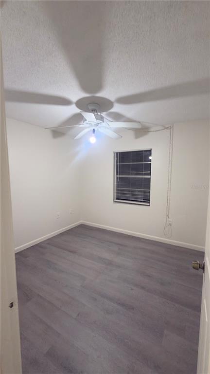 Building Photo - 1926 Honour Rd