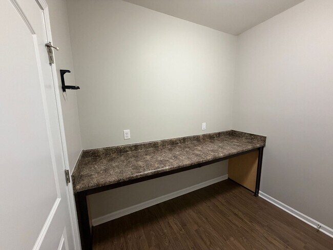 Building Photo - Troutman Area - 3 BR / 2 BA + Garage