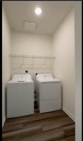 Building Photo - 7723 Bison Cv