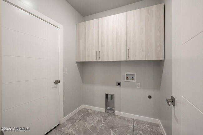 Building Photo - 4358 Capistrano Ave