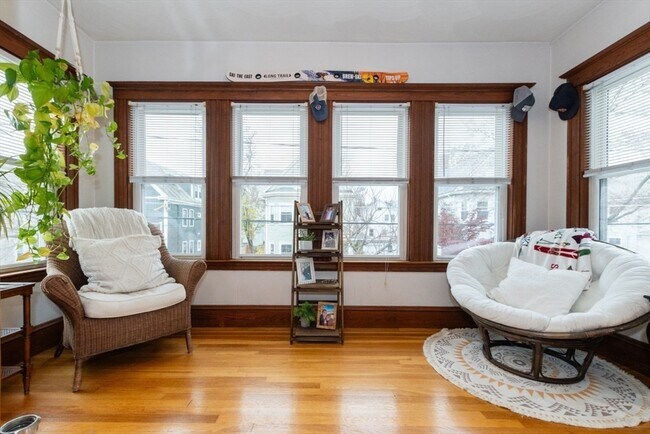 Building Photo - 17-19-19 Worcester St