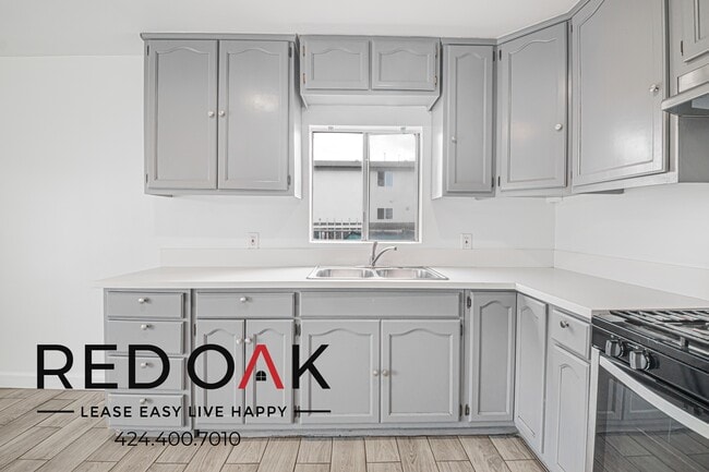 Building Photo - 5905 Bonsallo Ave