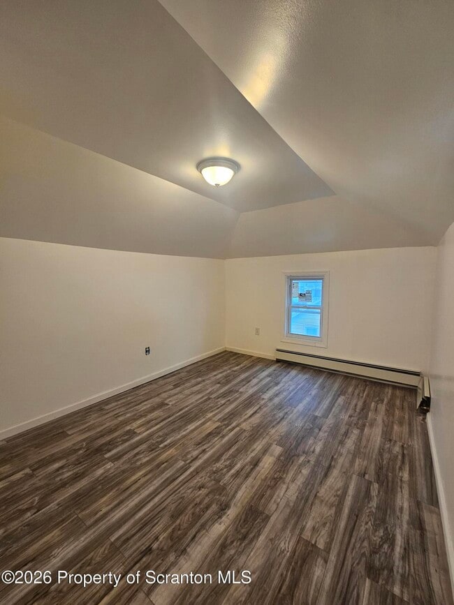 Building Photo - 366 Salsburg St