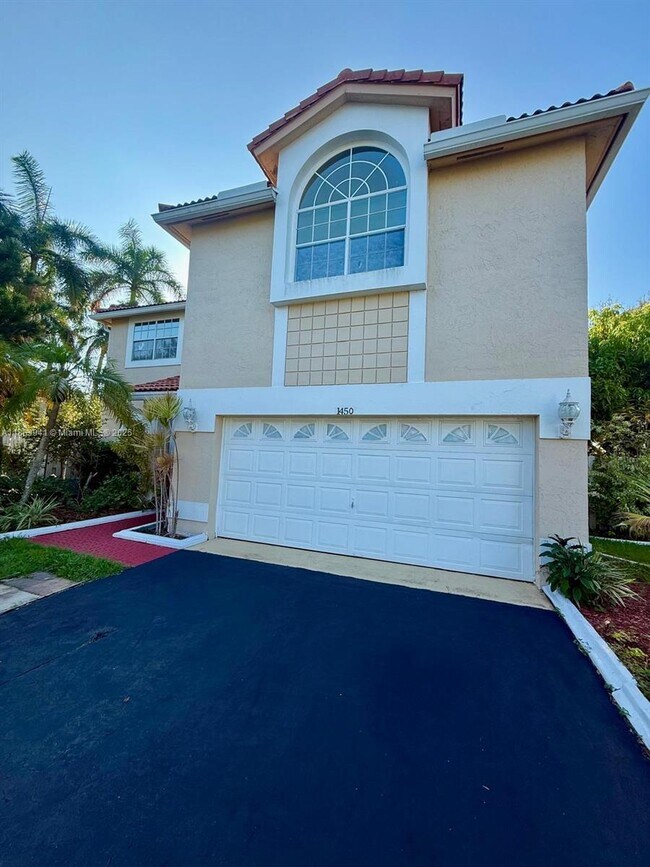 Building Photo - 1450 NW 129th Ave