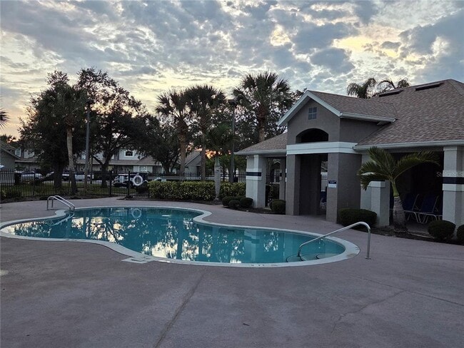 Building Photo - 14520 Laguna Beach Cir