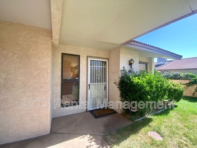 Primary Photo - 1075 1400 W St
