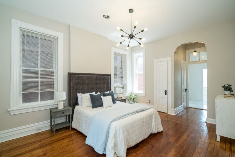 Building Photo - 1936 Arsenal St