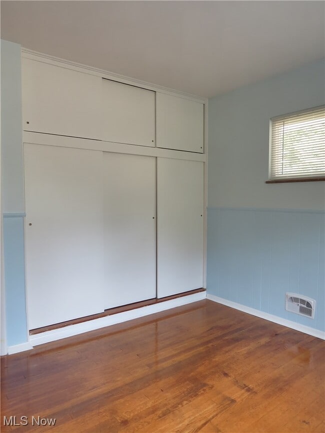 Building Photo - 25316 Conover Dr