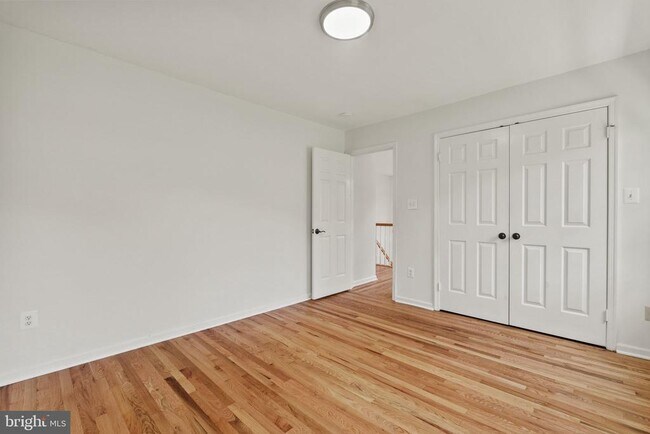 Building Photo - 6609 Heidi Ct