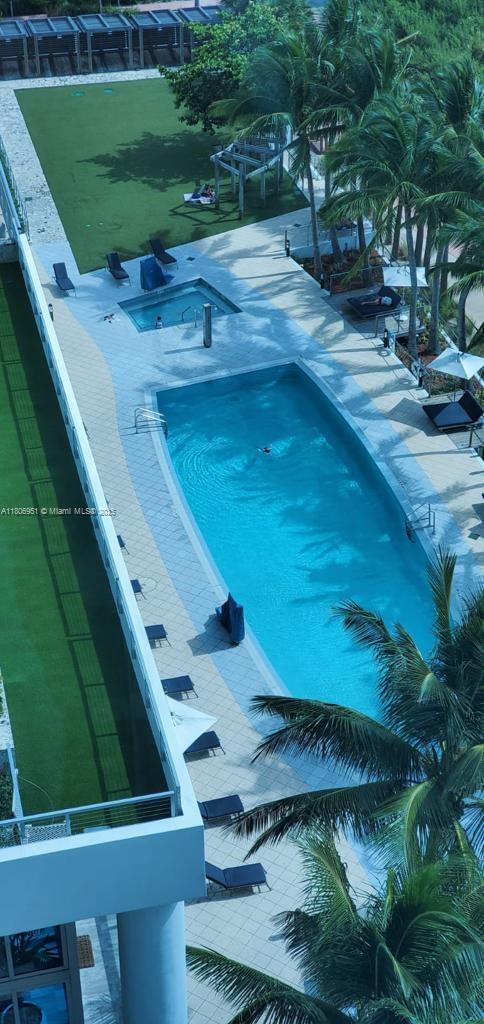 Building Photo - 6801 Collins Ave