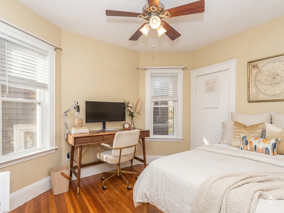 Building Photo - 22 Bigelow St