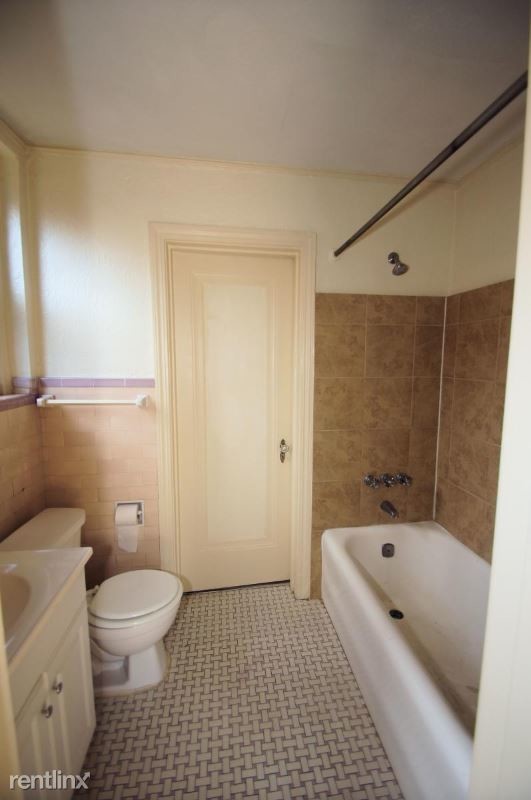 Building Photo - 2 br, 1 bath Apartment - 773 Shady Drive East