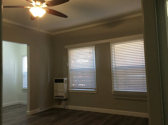 High Ceilings - 2222 Cambridge St