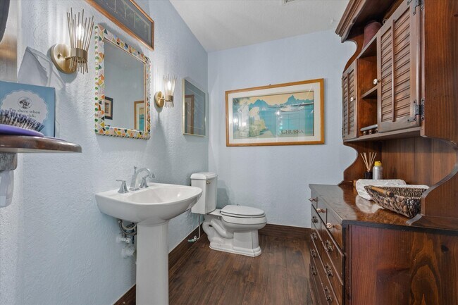 Building Photo - 92 Squire Dr