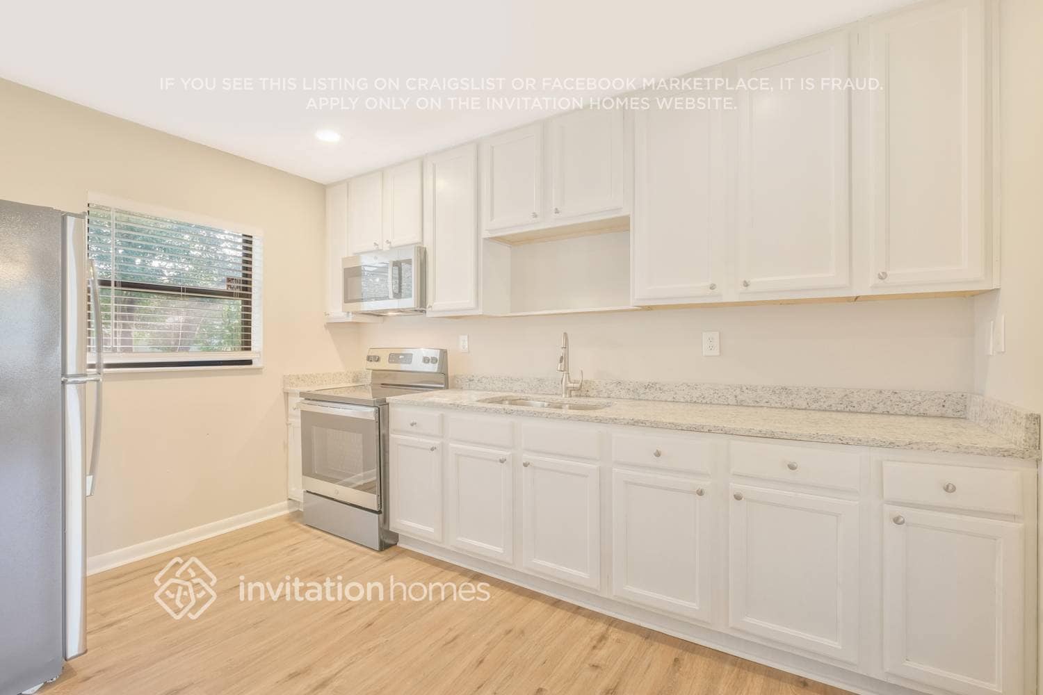 Building Photo - 6342 Sauterne Dr