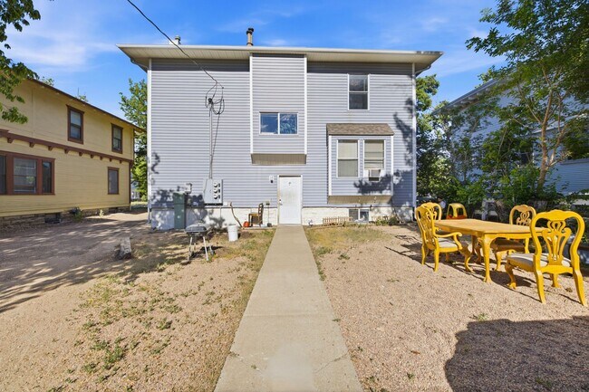 Building Photo - 1619 11th Ave