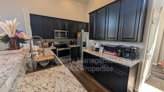 Building Photo - 6452 Vedder Dr