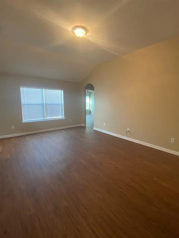 Building Photo - 2037 Fairview Dr