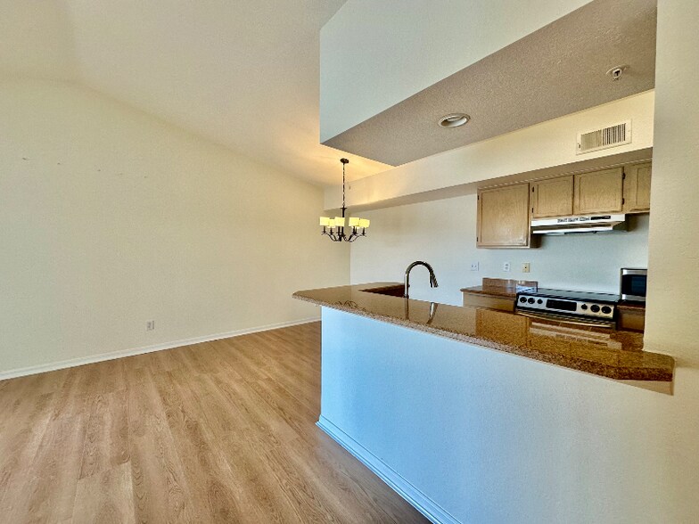 Building Photo - 4700 St Croix Ln