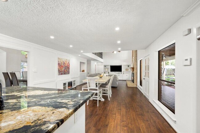 Building Photo - 1903 Fawn Way Ct