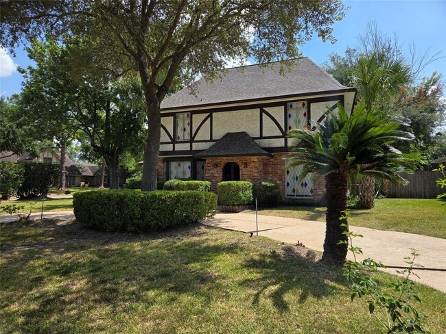 Building Photo - 14203 Burgoyne Rd