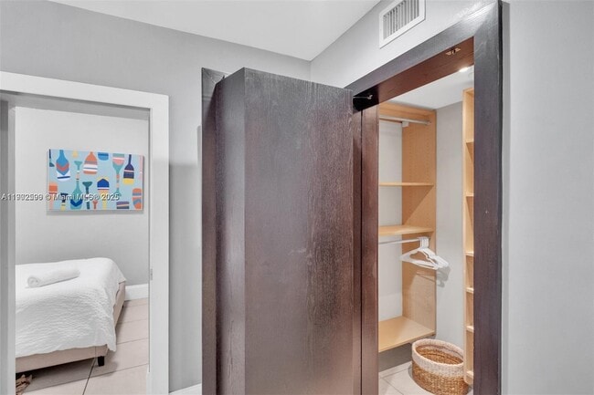 Building Photo - 1033 NW 6th St